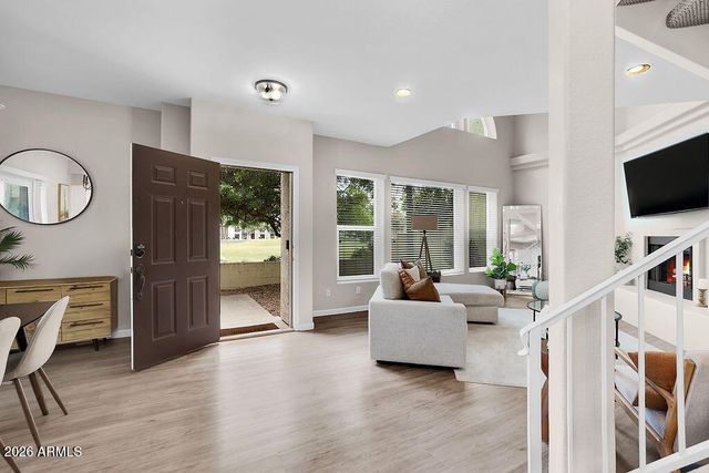 8813 S 51ST Street 2, Phoenix, AZ 85044