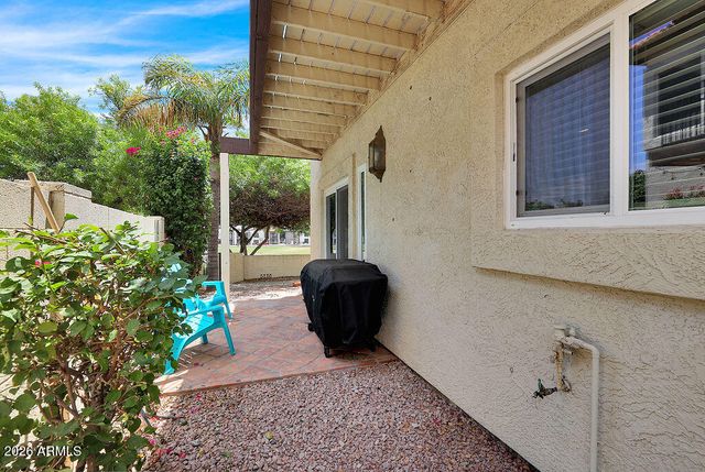 8813 S 51ST Street 2, Phoenix, AZ 85044