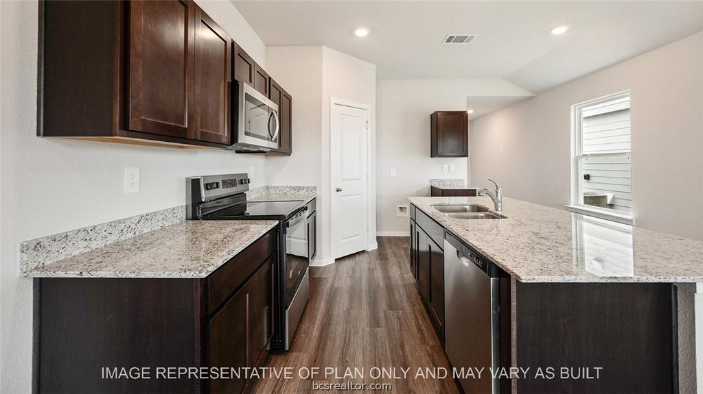 898 Lady Bird Lane, College Station, TX 77845 — photo 4