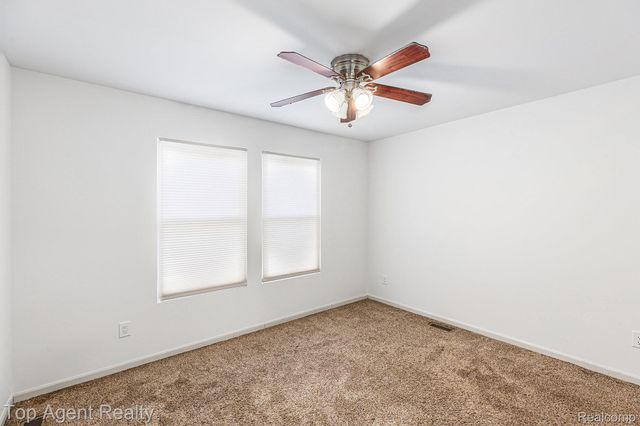 7087 Moore Court, Shelby Charter Township, MI 48317