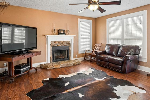 15198 E FM 16, Winona, TX 75792