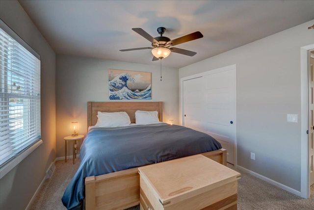 2327 Autumn Lake Parkway, Madison, WI 53718