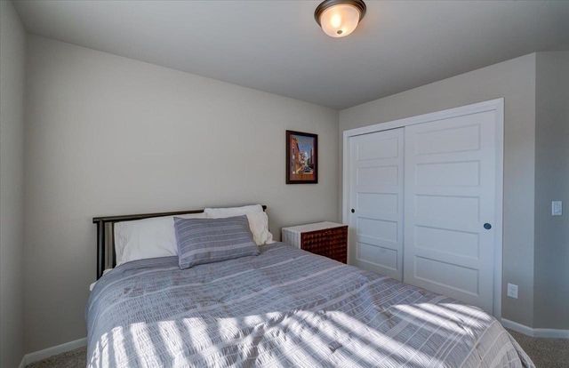 2327 Autumn Lake Parkway, Madison, WI 53718