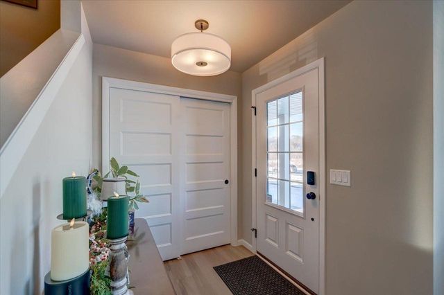 2327 Autumn Lake Parkway, Madison, WI 53718