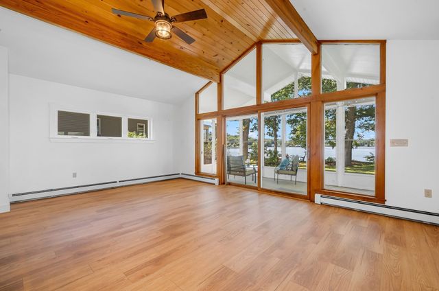 22 Lake Attitash Rd, Amesbury, MA 01913