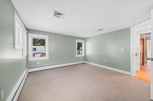 22 Lake Attitash Rd, Amesbury, MA 01913