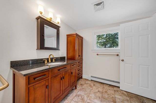 22 Lake Attitash Rd, Amesbury, MA 01913