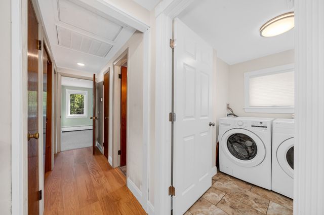 22 Lake Attitash Rd, Amesbury, MA 01913