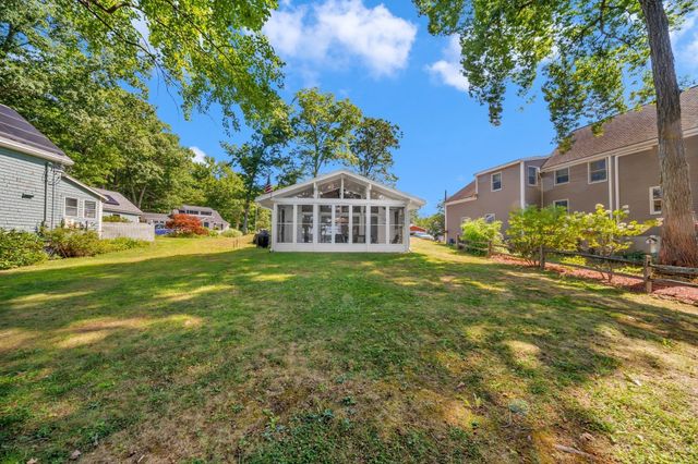 22 Lake Attitash Rd, Amesbury, MA 01913