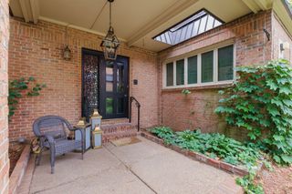 690 Timber Ln, Nashville, TN 37215