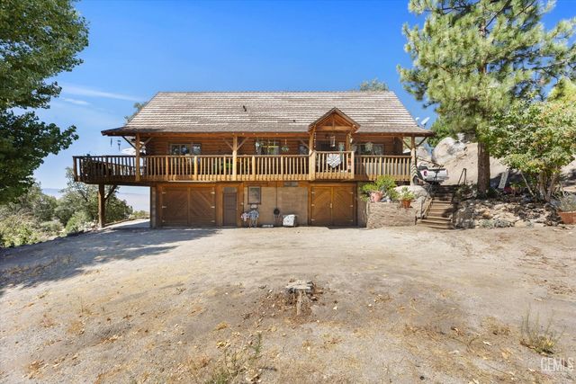 26500 Teal Court, Tehachapi, CA 93561