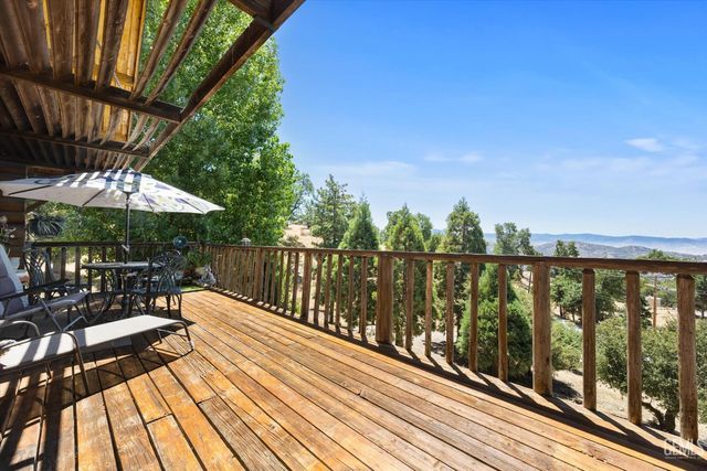 26500 Teal Court, Tehachapi, CA 93561