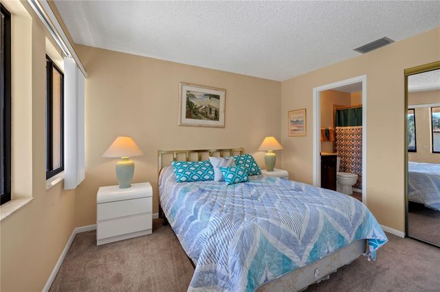 5205 LAKE VILLAGE DRIVE 16, Sarasota, FL 34235