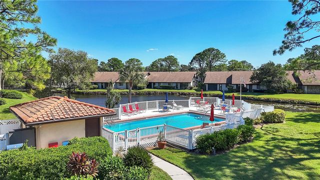 5205 LAKE VILLAGE DRIVE 16, Sarasota, FL 34235