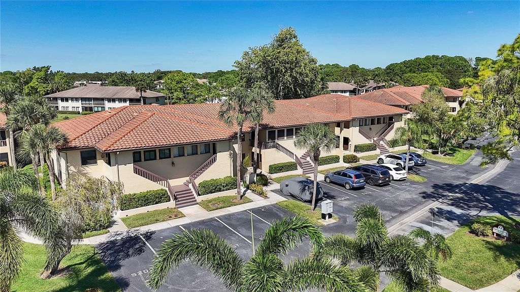 5205 LAKE VILLAGE DRIVE 16, Sarasota, FL 34235