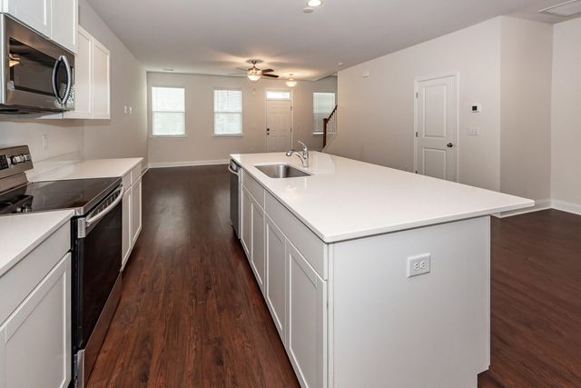 7787 Montview Road, North Charleston, SC 29418