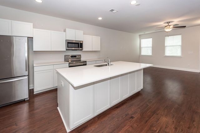 7787 Montview Road, North Charleston, SC 29418