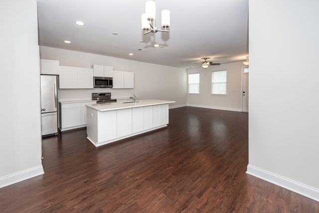 7787 Montview Road, North Charleston, SC 29418