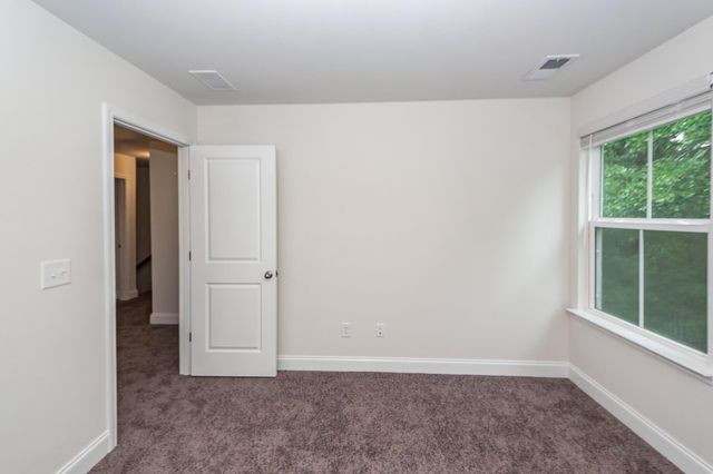 7787 Montview Road, North Charleston, SC 29418
