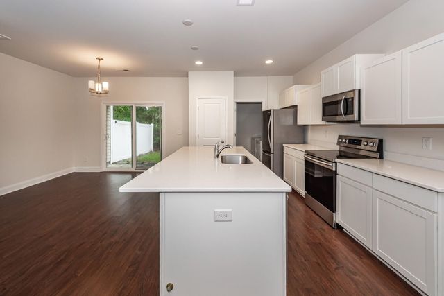 7787 Montview Road, North Charleston, SC 29418