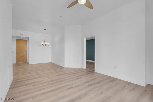 75 East Agate Avenue 206, Las Vegas, NV 89123