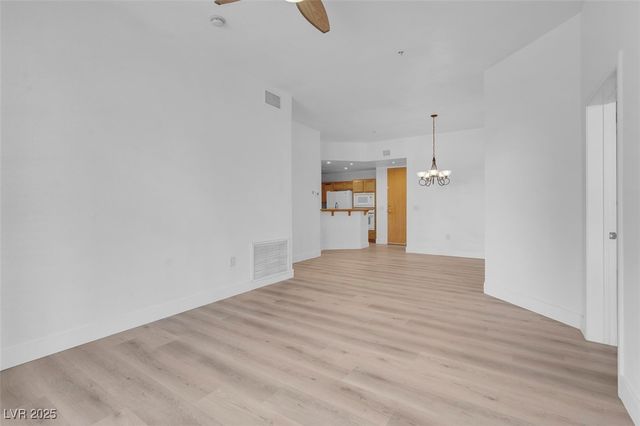 75 East Agate Avenue 206, Las Vegas, NV 89123