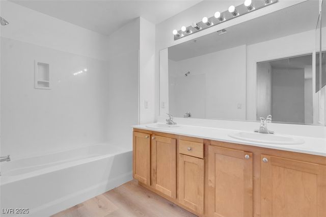 75 East Agate Avenue 206, Las Vegas, NV 89123