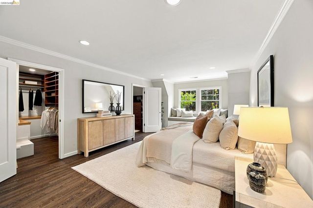 90 Oakmont Avenue, Piedmont, CA 94610
