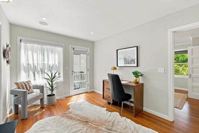 90 Oakmont Avenue, Piedmont, CA 94610