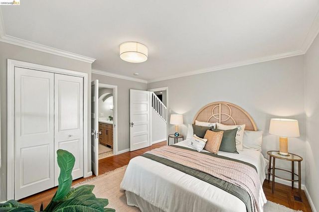 90 Oakmont Avenue, Piedmont, CA 94610