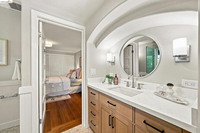 90 Oakmont Avenue, Piedmont, CA 94610