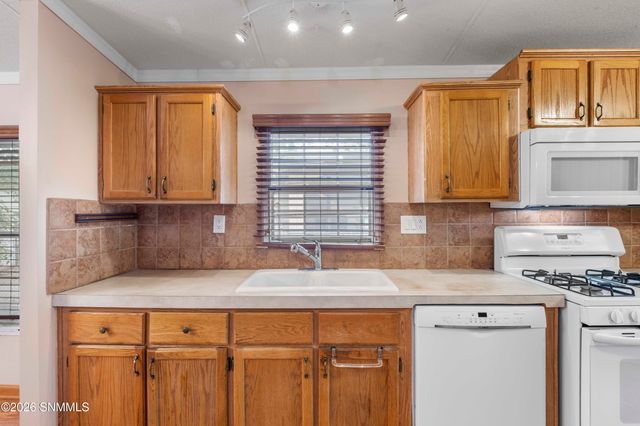 4028 Calle Estados, Las Cruces, NM 88007