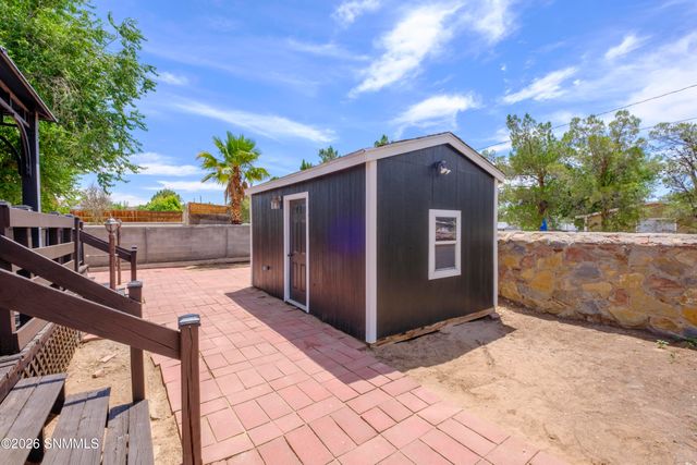 4028 Calle Estados, Las Cruces, NM 88007