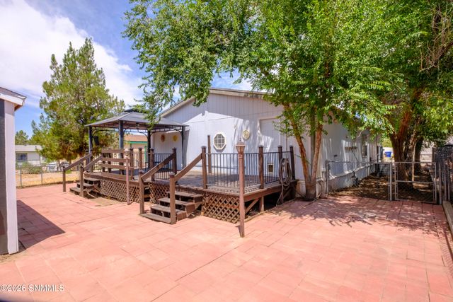 4028 Calle Estados, Las Cruces, NM 88007