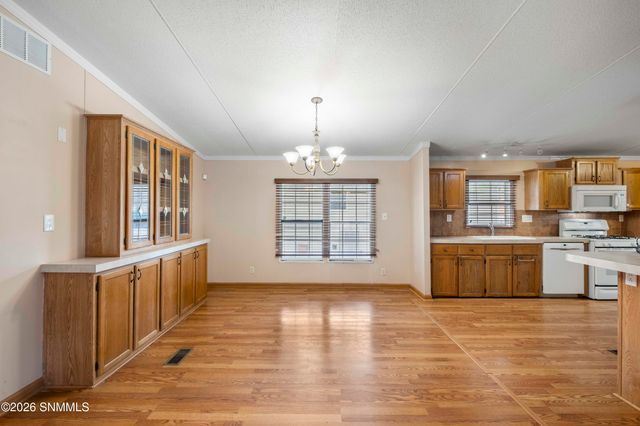 4028 Calle Estados, Las Cruces, NM 88007