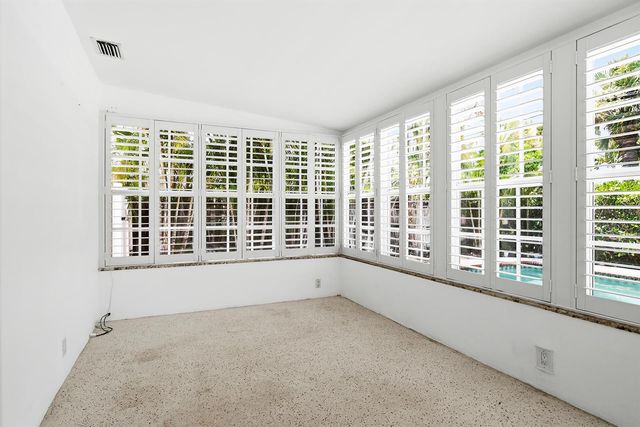 205 RUTLAND Boulevard, West Palm Beach, FL 33405