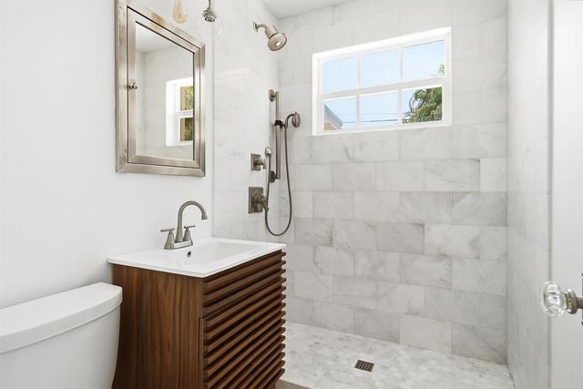 205 RUTLAND Boulevard, West Palm Beach, FL 33405