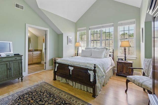 2 Powder Mill Sq 2B, Andover, MA 01810