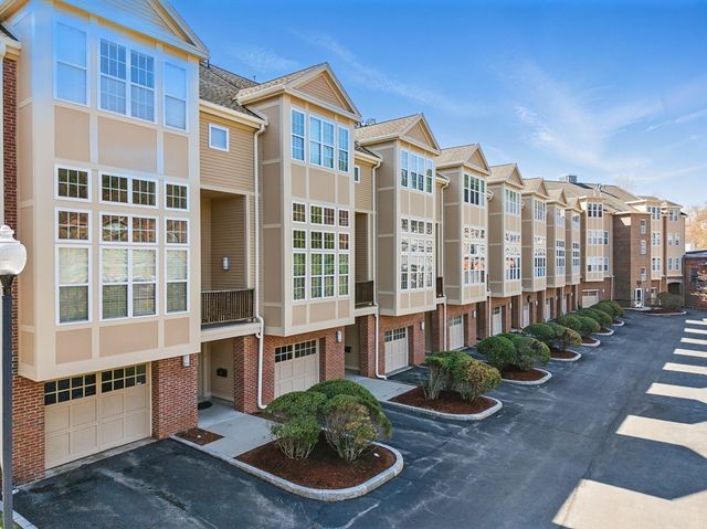 2 Powder Mill Sq 2B, Andover, MA 01810