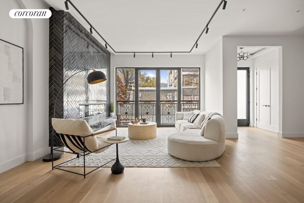 24 BELVIDERE Street, New York City, NY 11206