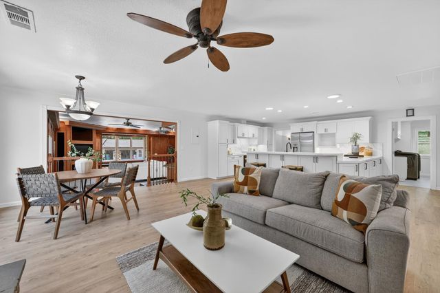 5681 Gold Leaf Ln, Placerville, CA 95667