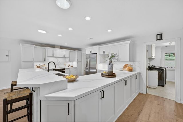 5681 Gold Leaf Ln, Placerville, CA 95667