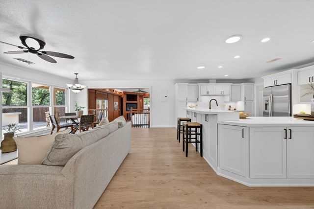 5681 Gold Leaf Ln, Placerville, CA 95667