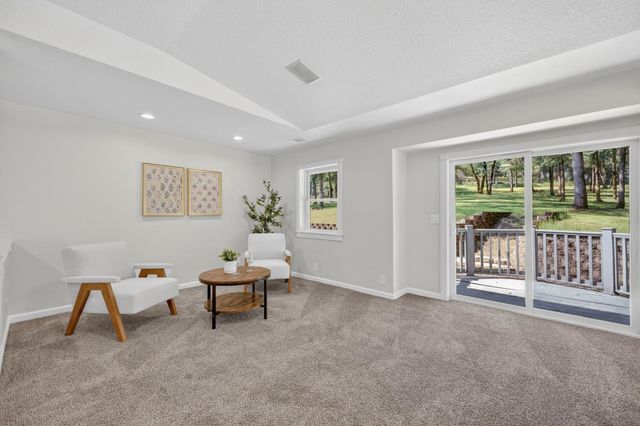 5681 Gold Leaf Ln, Placerville, CA 95667
