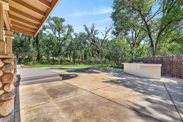 5681 Gold Leaf Ln, Placerville, CA 95667
