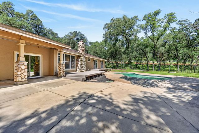 5681 Gold Leaf Ln, Placerville, CA 95667