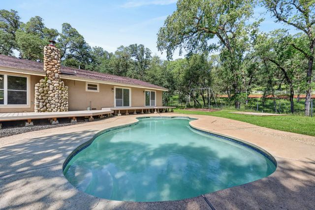 5681 Gold Leaf Ln, Placerville, CA 95667