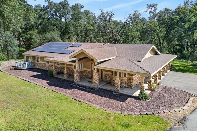 5681 Gold Leaf Ln, Placerville, CA 95667