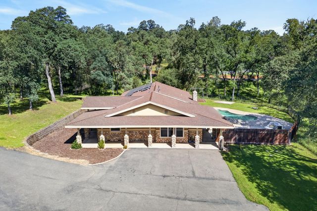 5681 Gold Leaf Ln, Placerville, CA 95667