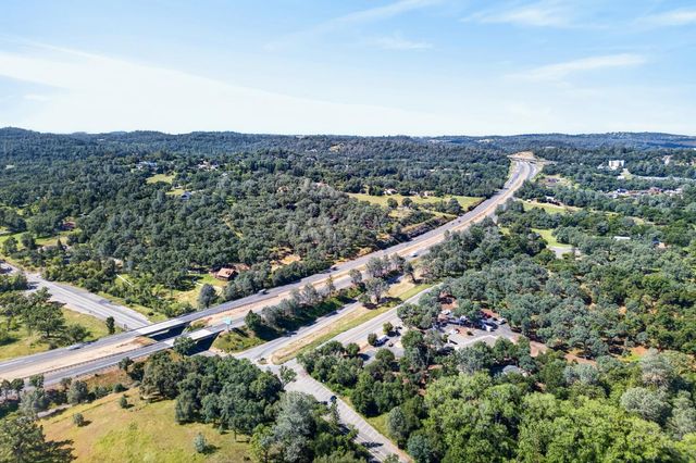 5681 Gold Leaf Ln, Placerville, CA 95667